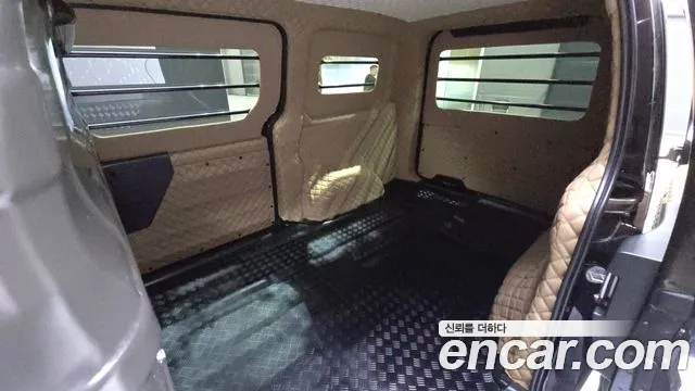 Hyundai Staria Staria Карго 3 места — Фото автомобиля 12