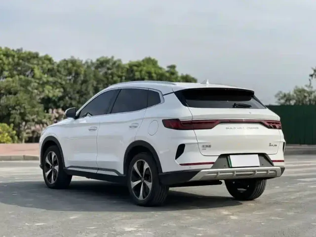 BYD Song PLUS — Фото автомобиля 3