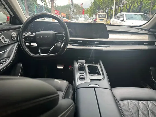 Chery Arrizo 8 — Фото автомобиля 10