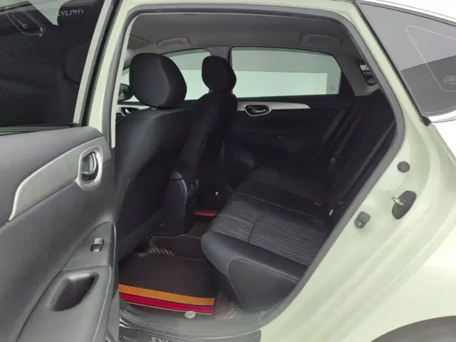 Nissan Sylphy — Фото автомобиля 11