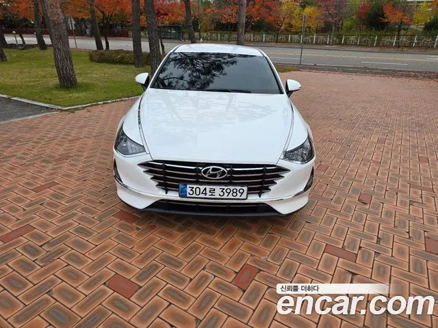 Hyundai Sonata Sonata (DN8) 2.0 LPG(Для проката) — Фото автомобиля 2