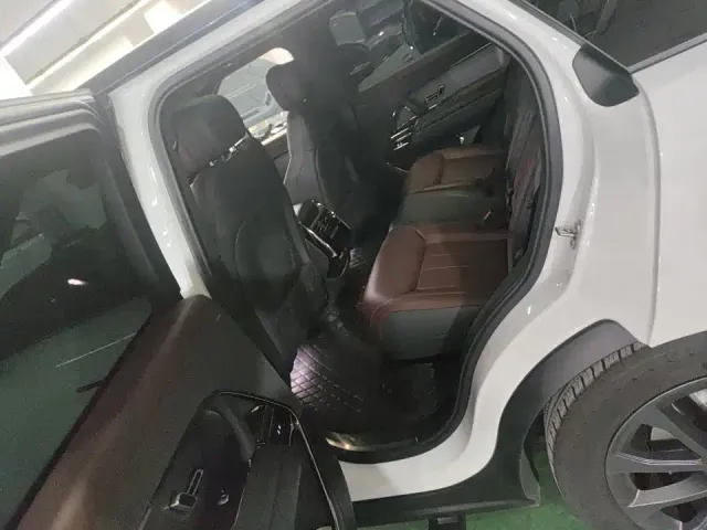 Land Rover Range Rover Sport — Фото автомобиля 6