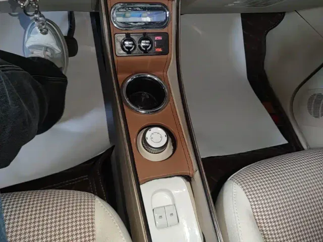 Wuling Hongguang Mini EV — Фото автомобиля 13