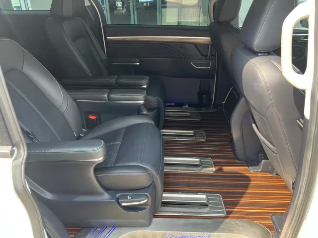 GAC Trumpchi M8 — Фото автомобиля 11