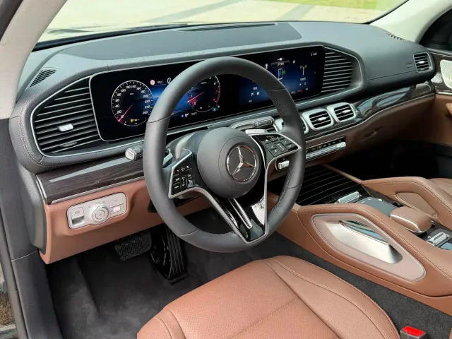 Mercedes-Benz GLE-Class — Фото автомобиля 19