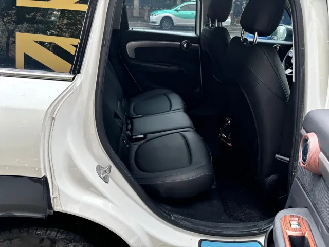 MINI Countryman — Фото автомобиля 7