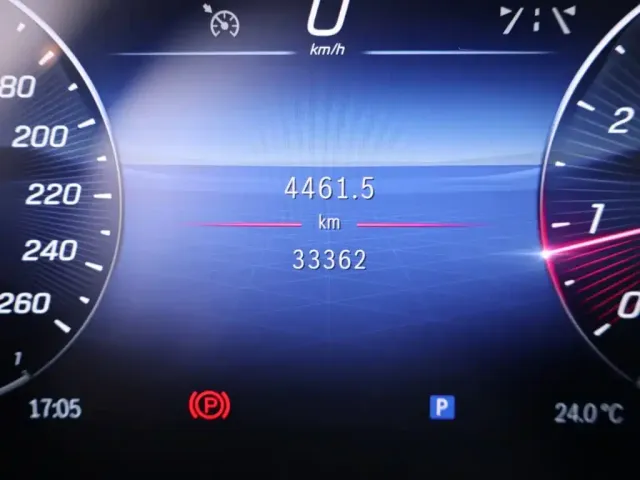 Mercedes-Benz C-Class — Фото автомобиля 15