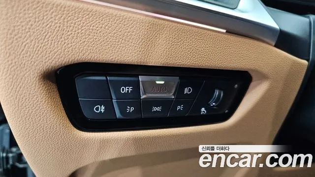 BMW 3 Series G20 — Фото автомобиля 14