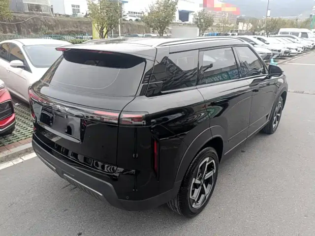 Chery Tiggo 7 — Фото автомобиля 6