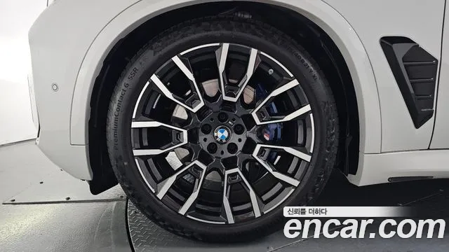 BMW X5 — Фото автомобиля 4