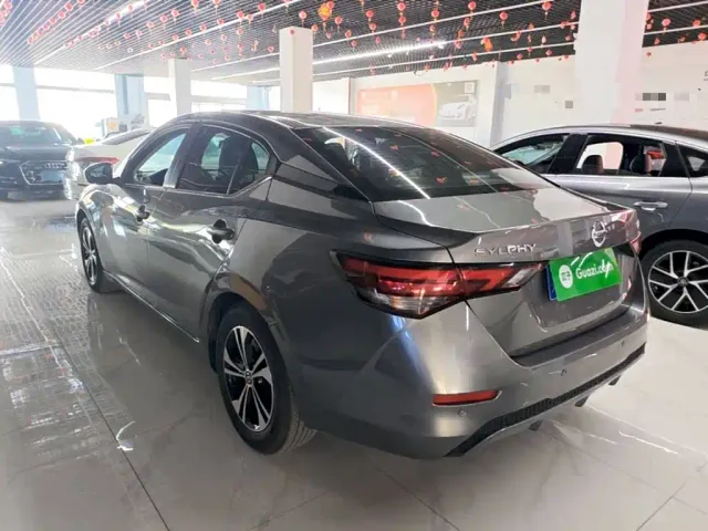 Nissan Sylphy — Фото автомобиля 4