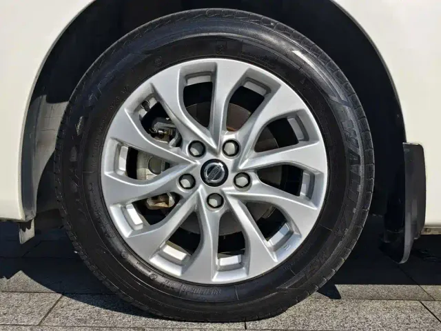 Nissan Sylphy — Фото автомобиля 12