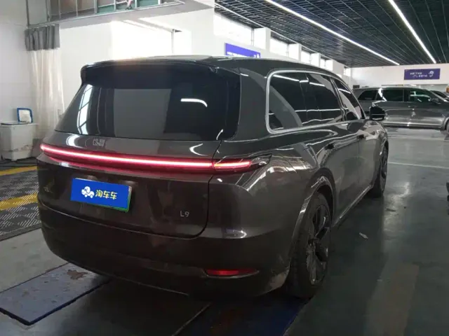 Li Auto Li Xiang L9 2022 Max — Фото автомобиля 3
