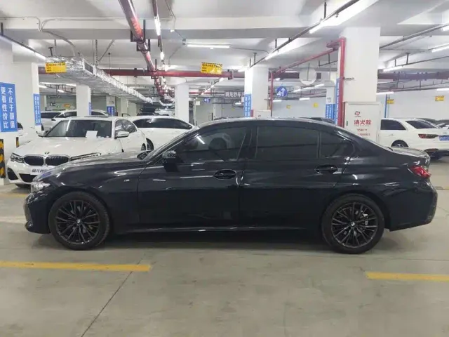 BMW 3 Series — Фото автомобиля 3