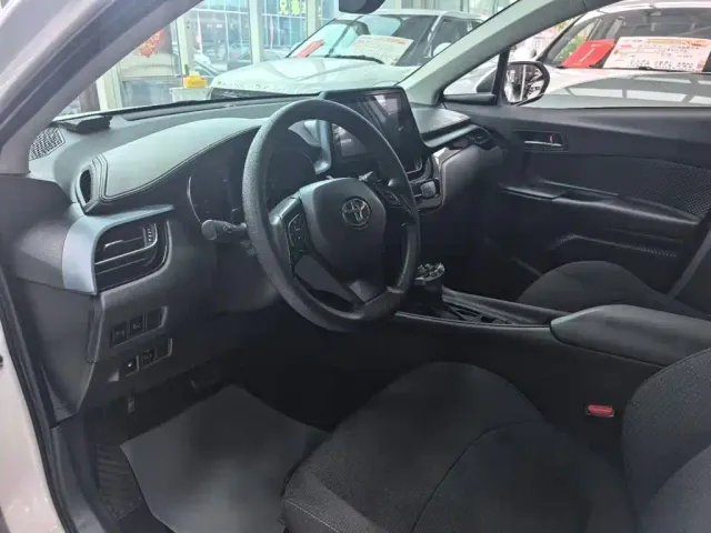 Toyota IZOA — Фото автомобиля 12