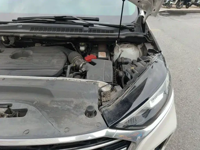 Ford Edge — Фото автомобиля 21