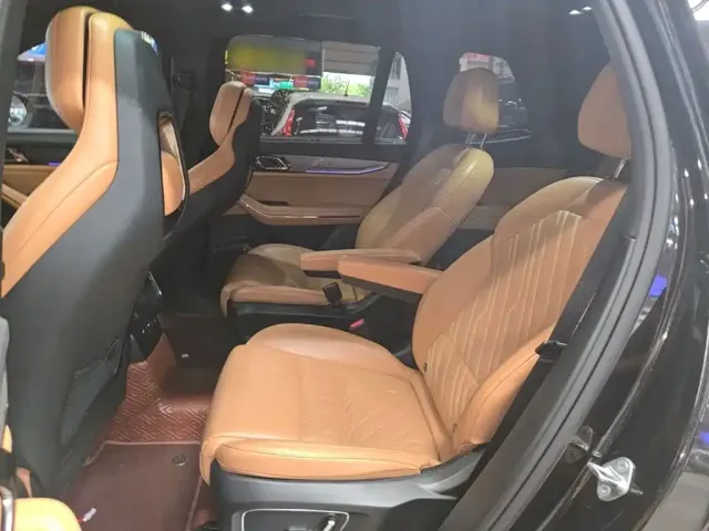 Lynk & Co Lynk & Co 09 EM-P 2021 2.0T PHEV Halo 6-seater — Фото автомобиля 12