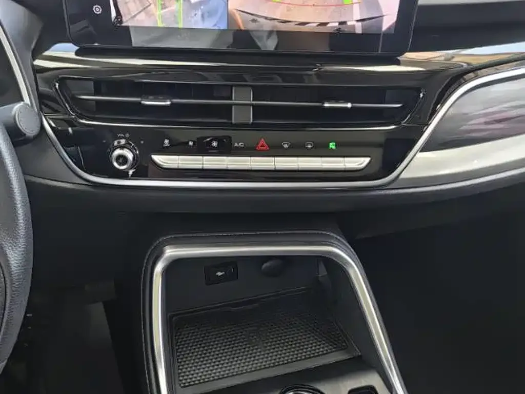 Haval Haval H6 2023 National Trend Edition 1.5T Automatic Champion — Фото автомобиля 3