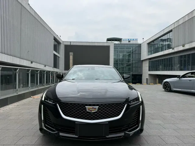 Фотография автомобиля — Cadillac CT5