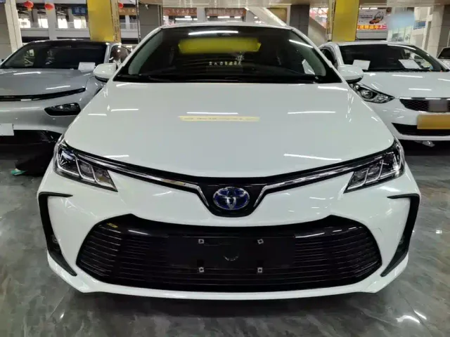 Toyota Corolla — Фото автомобиля 2