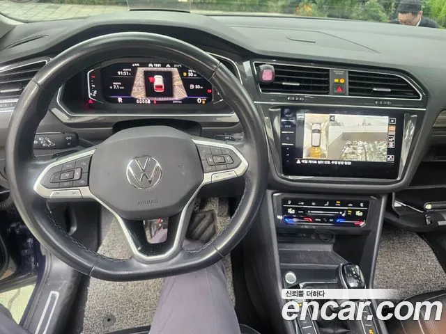 Volkswagen Tiguan — Фото автомобиля 16