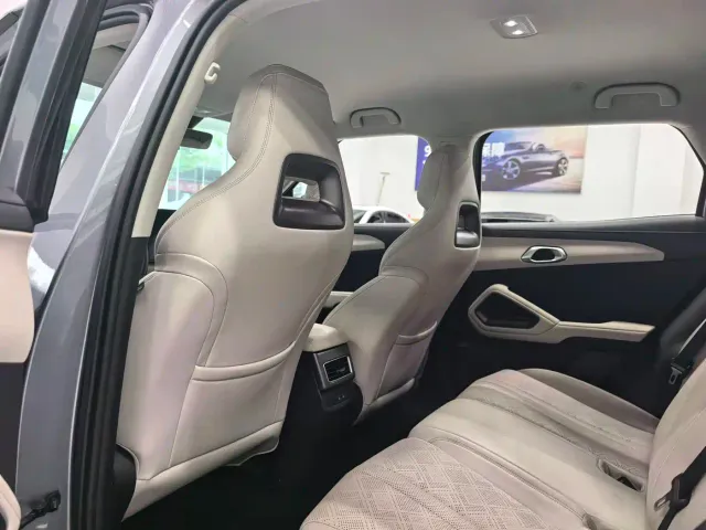 BYD Yuan UP — Фото автомобиля 13