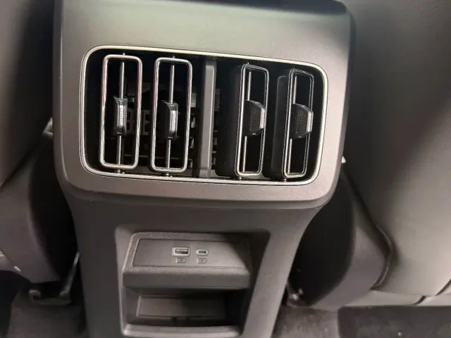 BYD Song L DM-i — Фото автомобиля 10