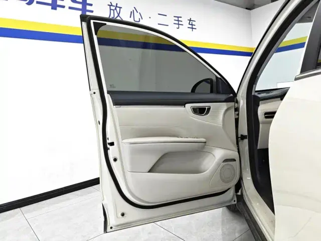 Wuling Bingo S — Фото автомобиля 7