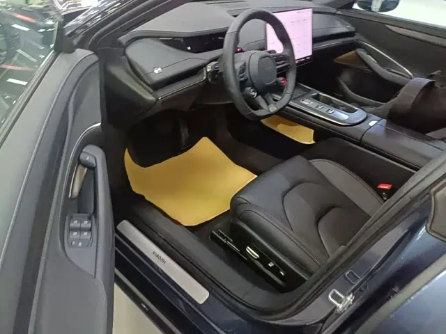 Xiaomi SU7 — Фото автомобиля 15