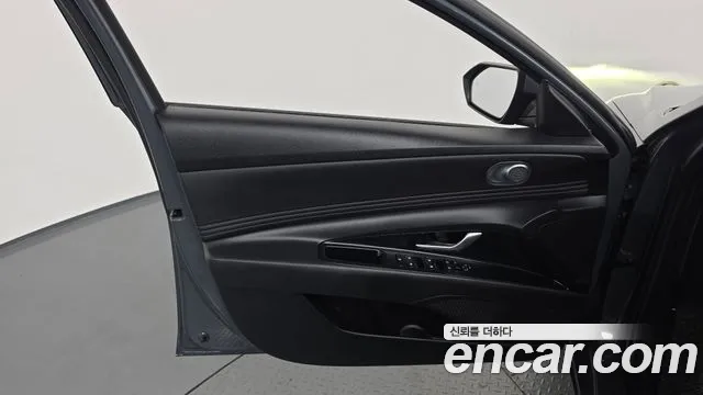Hyundai Avante CN7 — Фото автомобиля 24
