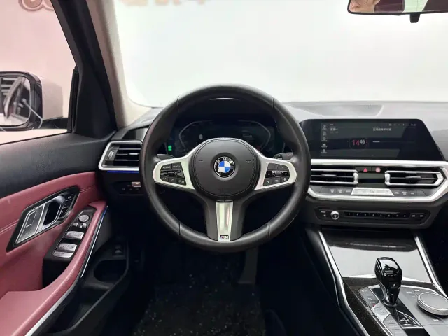 BMW 3 Series — Фото автомобиля 11