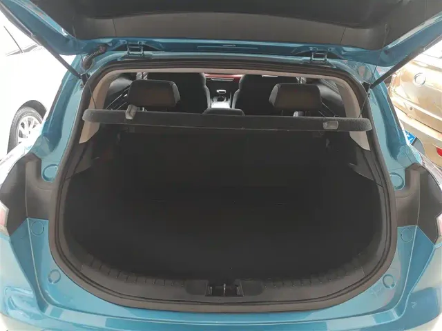 Geely Emgrand S — Фото автомобиля 17