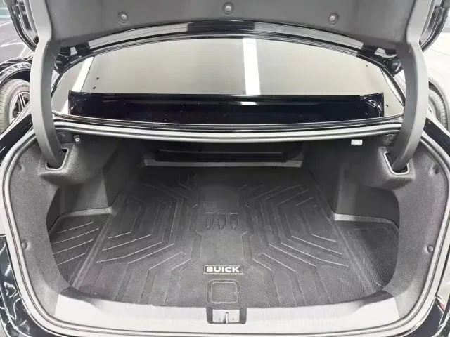 Buick LaCrosse — Фото автомобиля 19