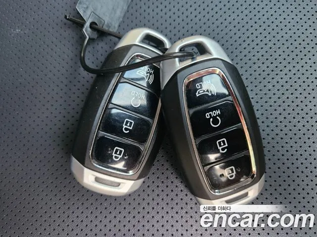 Hyundai Venue — Фото автомобиля 19