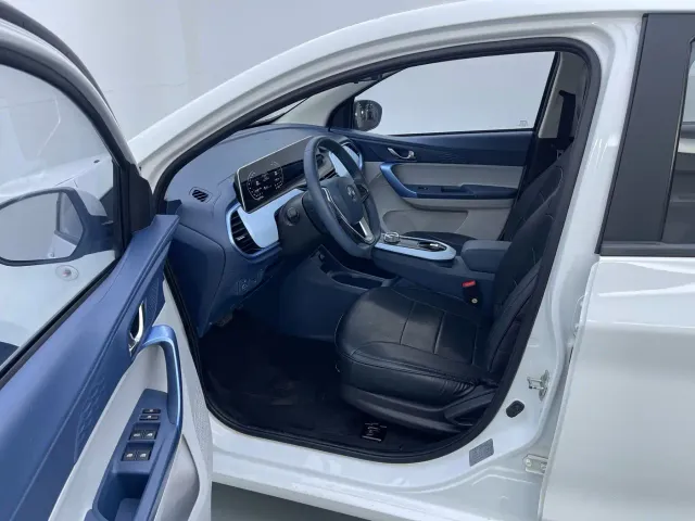 Changan Benben E-Star — Фото автомобиля 4