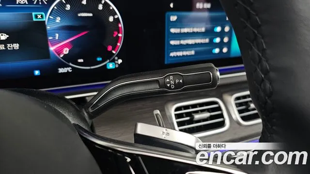 Mercedes-Benz GLE-Class — Фото автомобиля 8