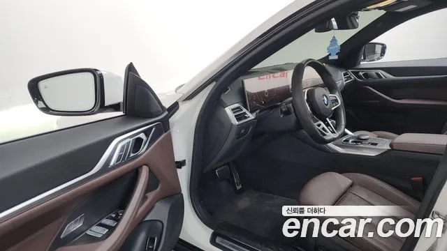 BMW 4-Series 4 серия (G22) 420i M Sport Pro Gran Coupe — Фото автомобиля 9