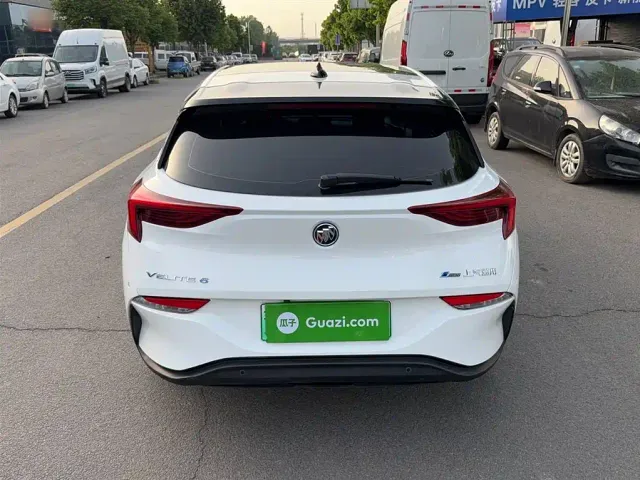 Buick Velite 6 — Фото автомобиля 12