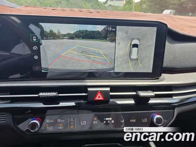 Kia Sportage Бензин 1.6 турбо 2WD — Фото автомобиля 11