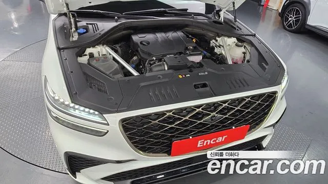 Genesis GV70 2.5T Бензин AWD — Фото автомобиля 6
