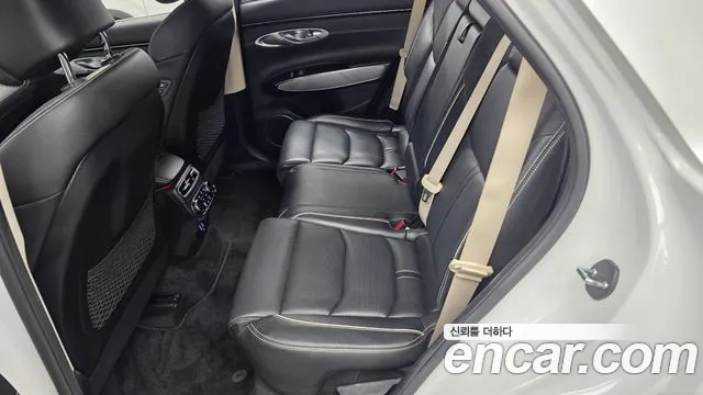 Genesis GV70 Electrified — Фото автомобиля 16
