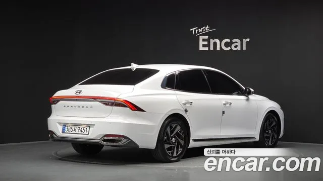 Hyundai Grandeur (New) Hybrid — Фото автомобиля 2