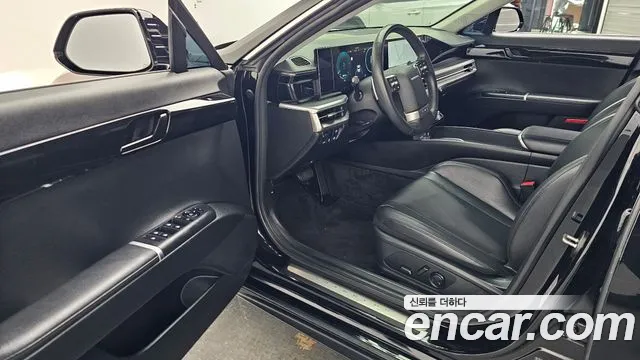 Hyundai Grandeur GN7 — Фото автомобиля 15