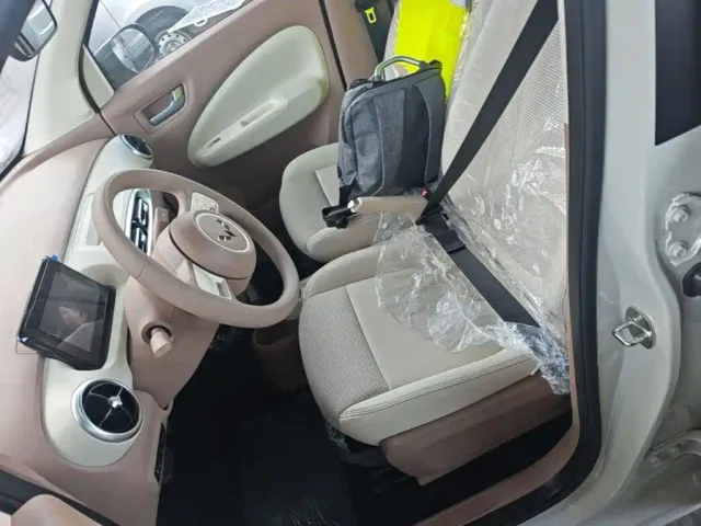 Wuling Hongguang Mini EV — Фото автомобиля 14