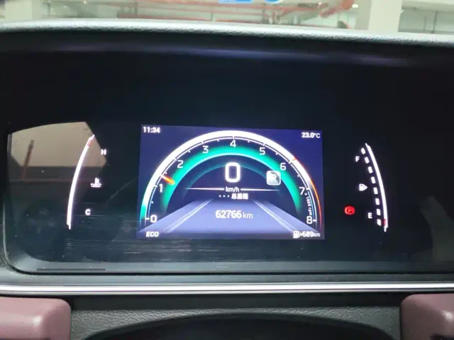GAC Trumpchi M6 — Фото автомобиля 14