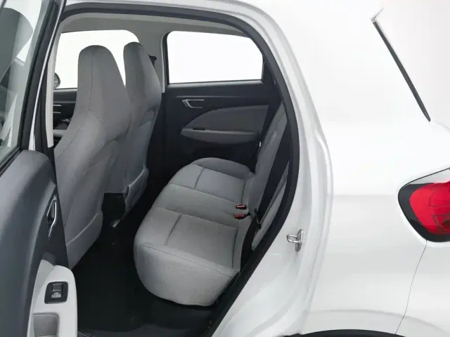 Leapmotor T03 — Фото автомобиля 15