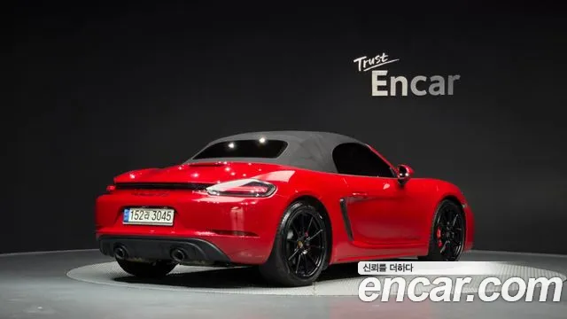 Porsche 718 — Фото автомобиля 24