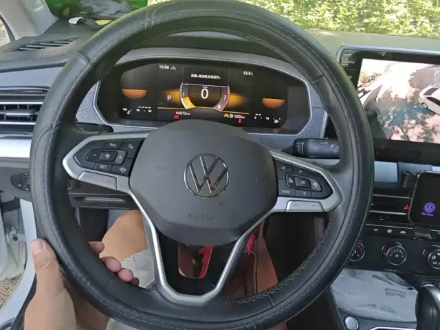Volkswagen Lavida — Фото автомобиля 17