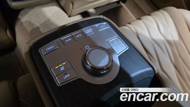Genesis G80 RG3 — Фото автомобиля 30