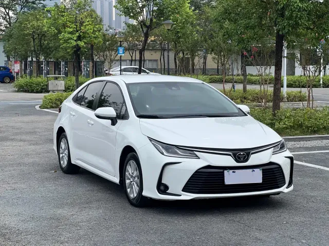 Toyota Corolla — Фото автомобиля 3